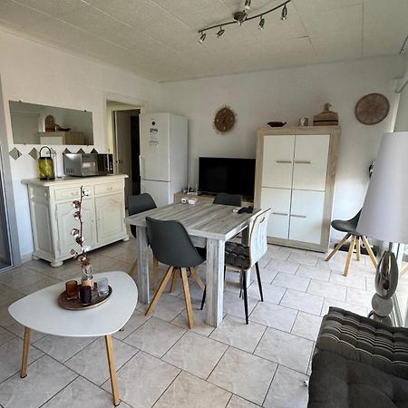 Appartement Premiere Ligne De Mer Avec Piscine Rosas Exteriör bild